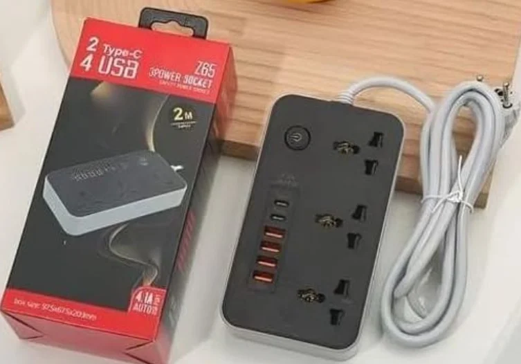 چندراهی برق خارجی  طول کابل ۲ متر  دارای سوکت یواس بی و تیپ سی سه خانه 3POWER SOCKET Z65 2 TYP0E-C پویا گیم لند